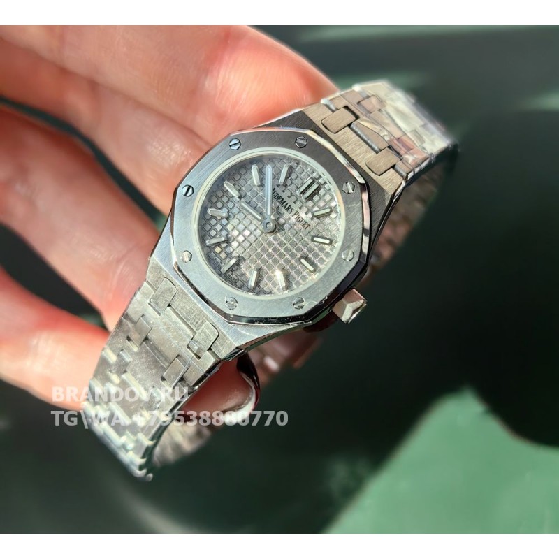 Дубликат часов Audemars Piguet 23 mm кварц — общий вид