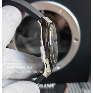 Часы Hublot Classic Fusion Titanium 42 mm Ref: 542.NX.1270.RX с коробкой — задняя крышка корпуса