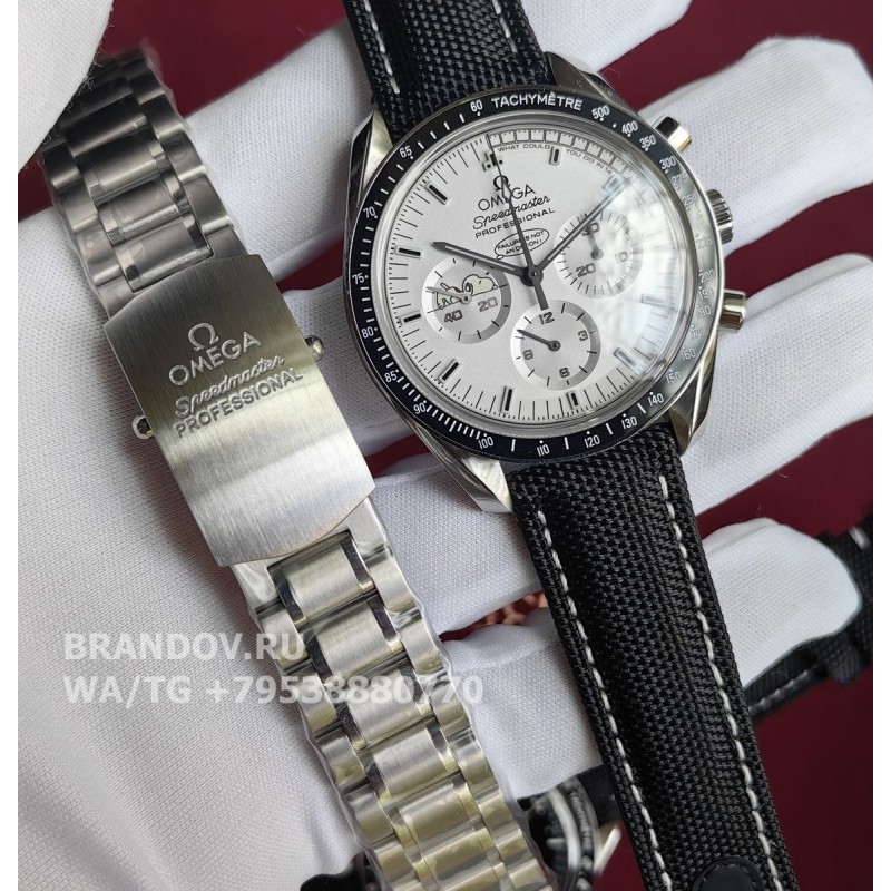 Дубликат часов Omega Speedmaster Moonwatch Snoopy Award 311.32.42.30.04.003 42 мм — общий вид