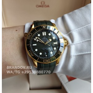 Часы Omega Seamaster Diver 300 Moonshine Gold 42 mm 210.62.42.20.10.001 с комплектом — фото 13
