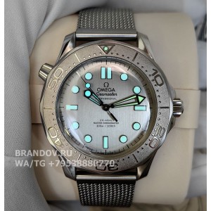 Часы Omega Seamaster Diver 300m 42 мм 210.30.42.20.06.002 с комплектом — задняя крышка корпуса