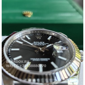 Rolex Datejust 41mm Jubile Black Dial 126334 — задняя крышка корпуса