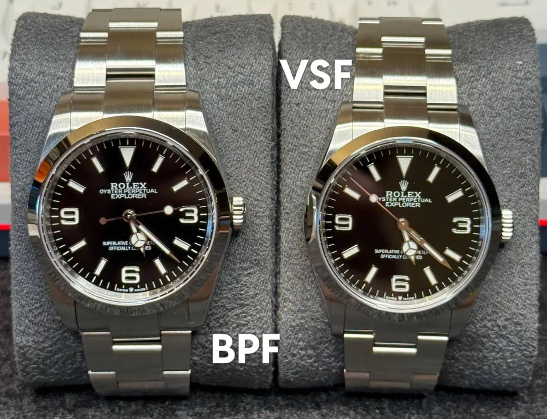Два Explorer с чёрным циферблатом: BPF слева, VSF справа