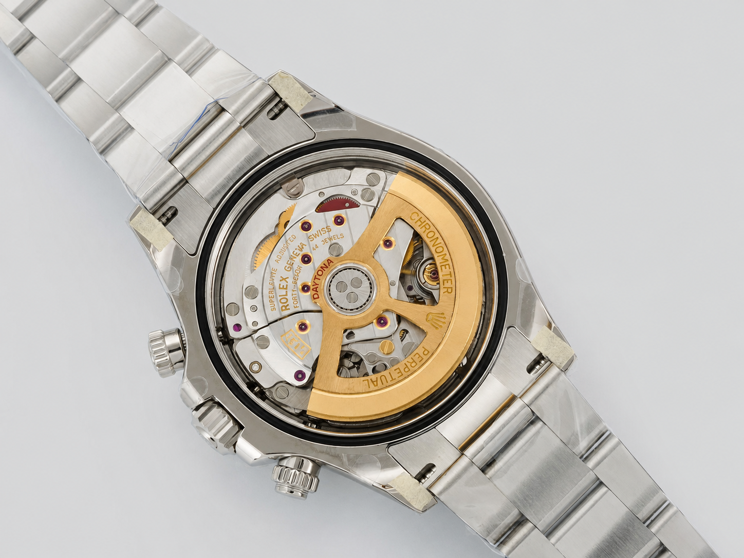 Прозрачная задняя крышка Rolex Daytona 126502 Clean Plus под углом
