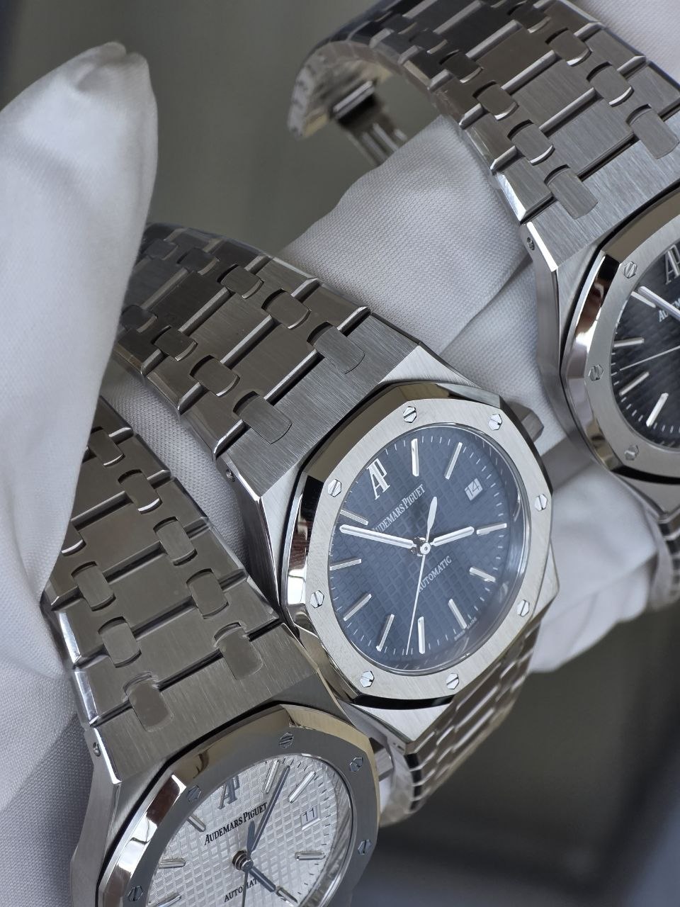 Синий Royal Oak 15300ST ZF и интегрированный браслет