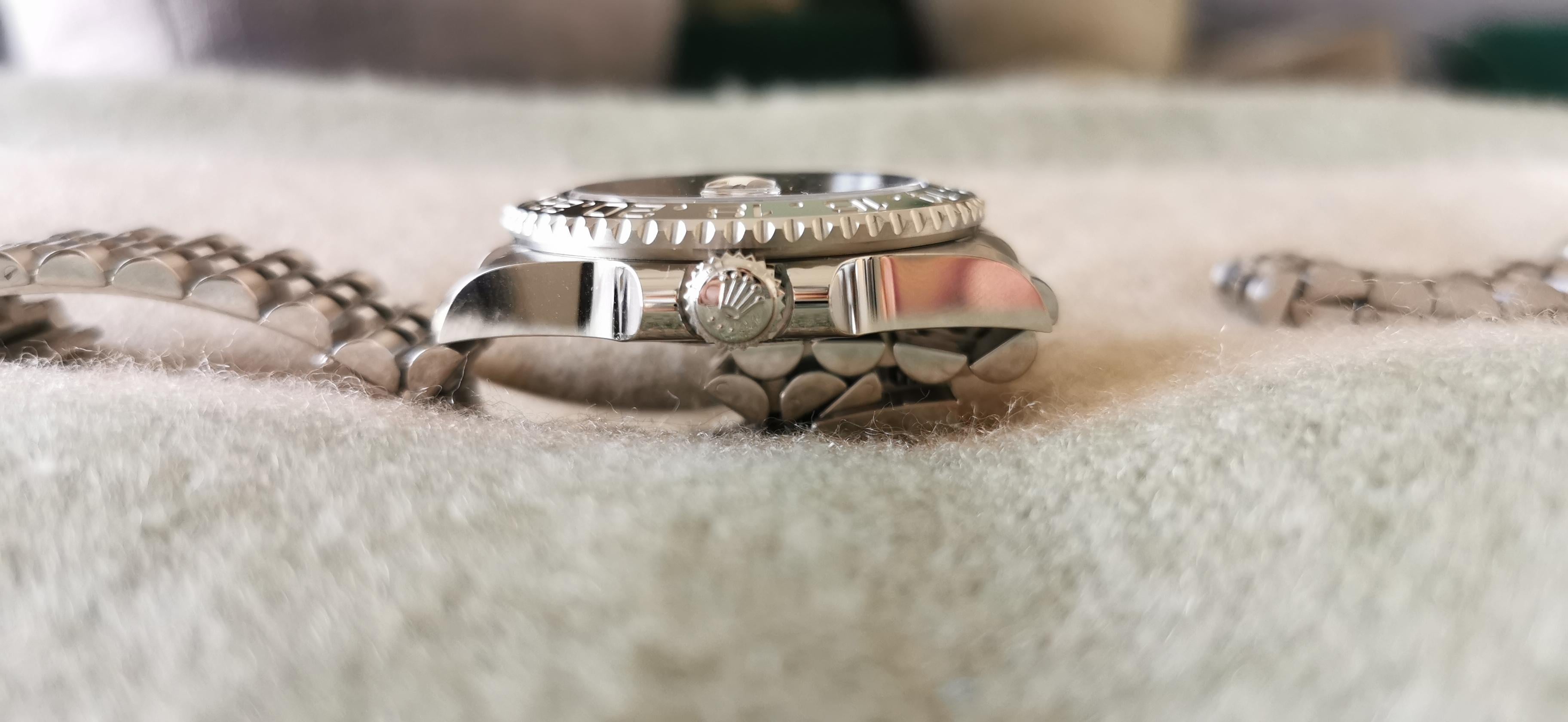 Толщина корпуса и безеля Rolex Sprite VSF в сравнении с оригиналом