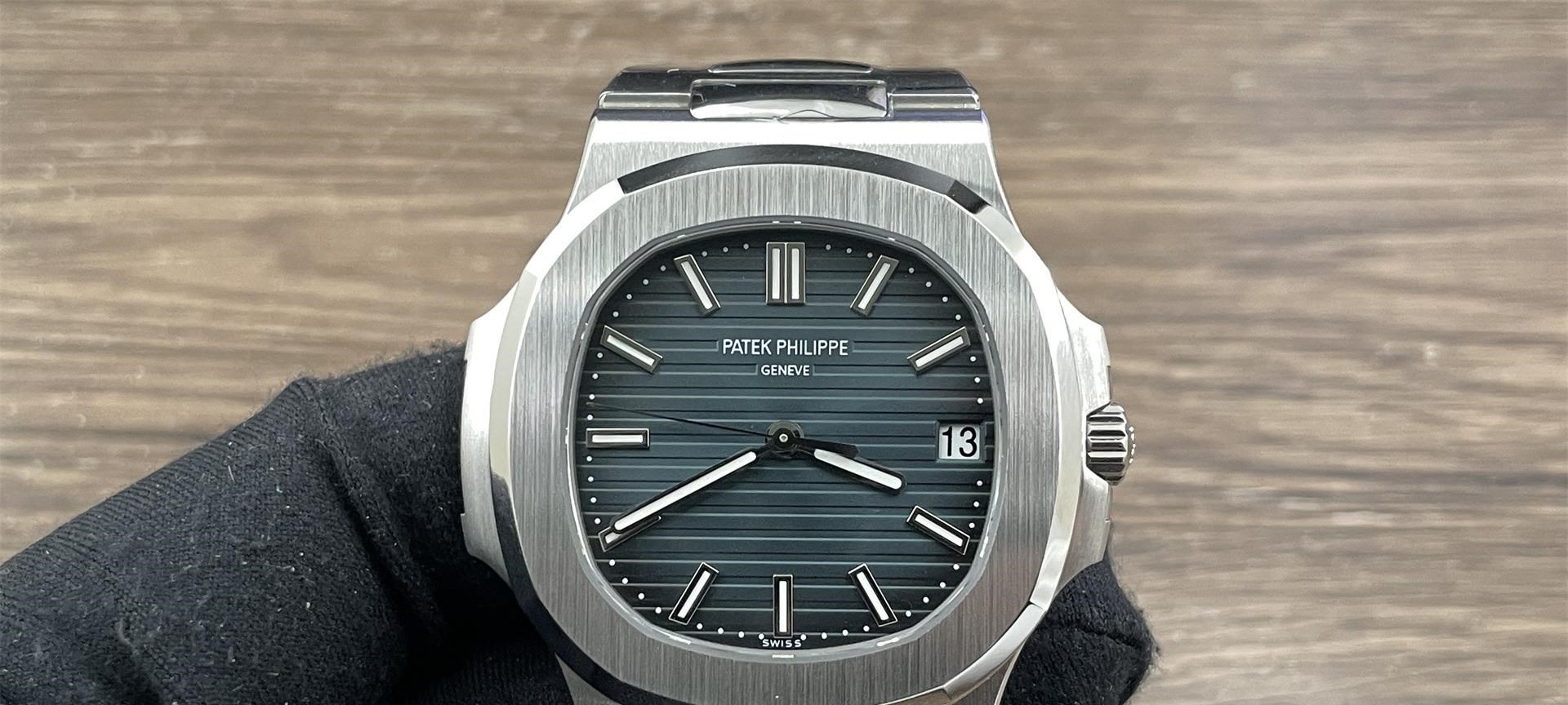 Patek Philippe Nautilus 5711 DDF с механизмом DPB330 V2
